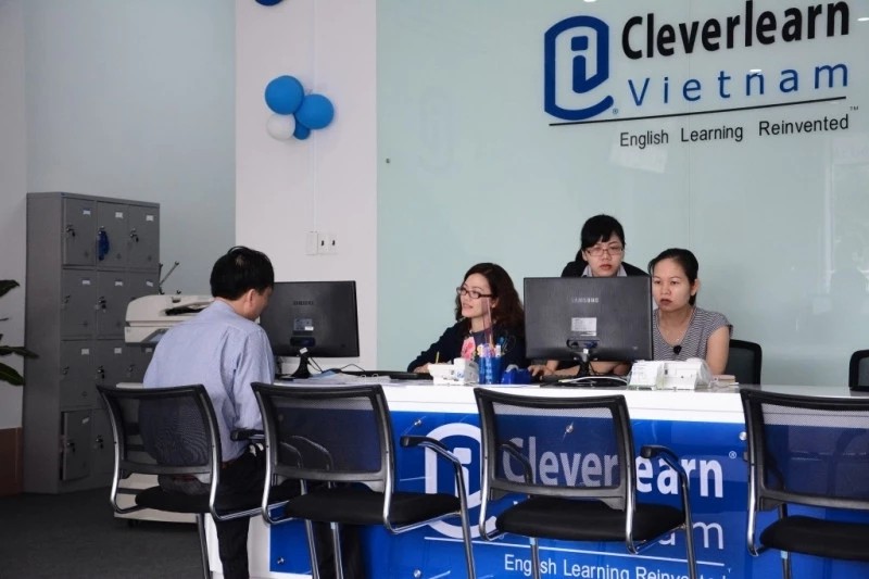Khu vực tiếp đón chuyên nghiệp tại trung tâm Anh ngữ quốc tế Cleverlearn Vietnam